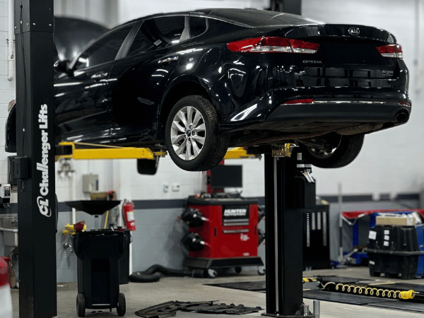 Car getting an oil change in Fort Sith, AR