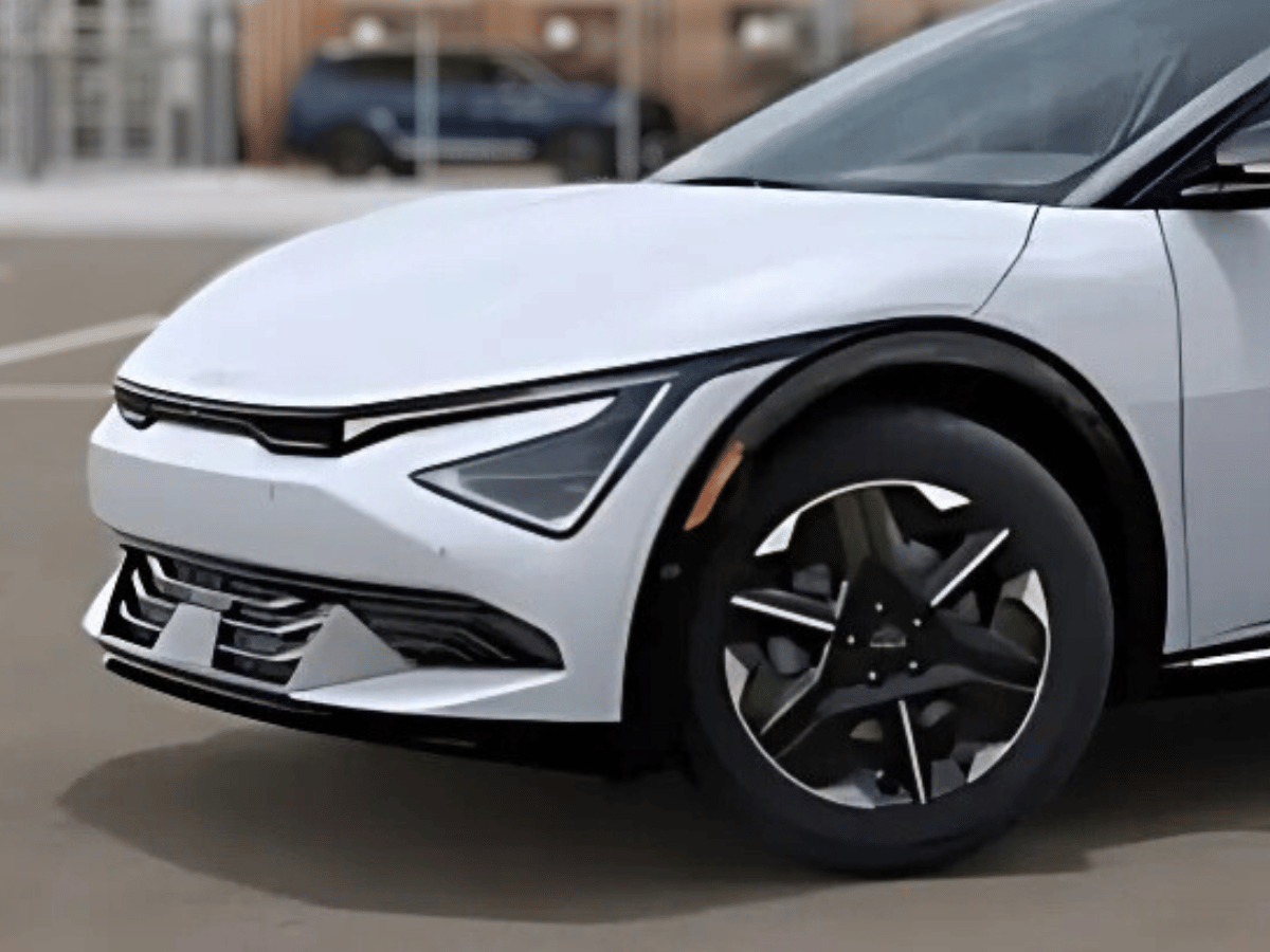 Refreshed 2025 EV6 at Crain Kia of Fort Smith