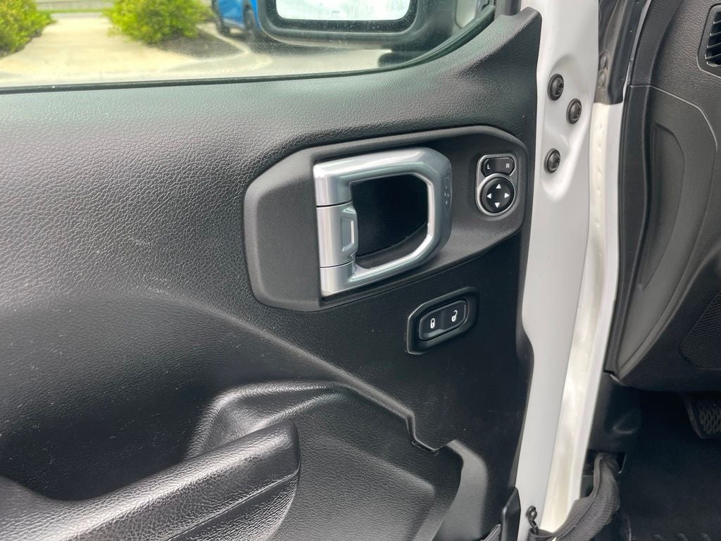 2023 Jeep Wrangler Rubicon 4xe - SUNRIDER SOFT TOP / AMBIENT LIGHTING