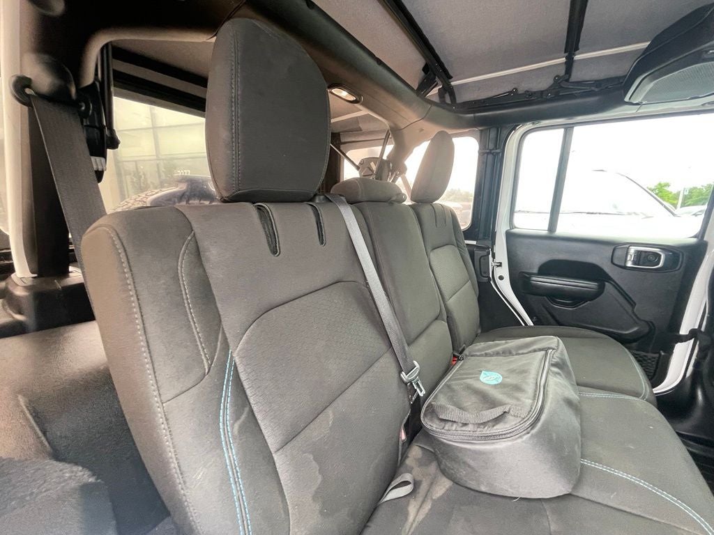 2023 Jeep Wrangler Rubicon 4xe - SUNRIDER SOFT TOP / AMBIENT LIGHTING