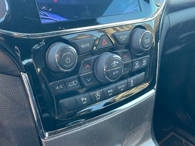 2020 Jeep Grand Cherokee Altitude - POWER SUNROOF / NAVIGATION