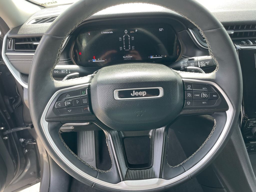 2023 Jeep Grand Cherokee L Laredo - POWER LIFTGATE / WIRELESS CHARGING PAD