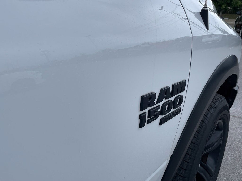2022 RAM 1500 Classic Warlock - CLEAN CARFAX / 1-OWNER