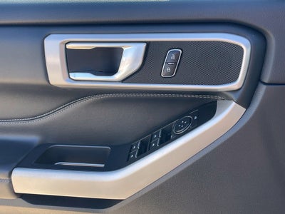 2022 Ford Explorer XLT - POWER LIFTGATE / TOW PKG
