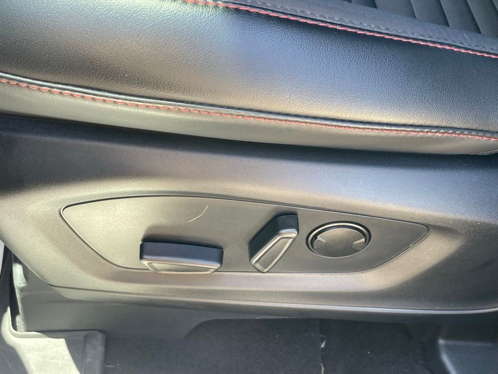 2026 Ford Explorer ST-Line - AMBIENT LIGHTING / BLUECRUISE EQUIPPED