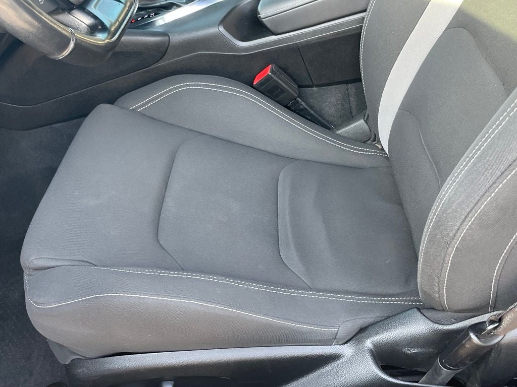 2023 Chevrolet Camaro 1LT - 335 HP / APPLE CARPLAY