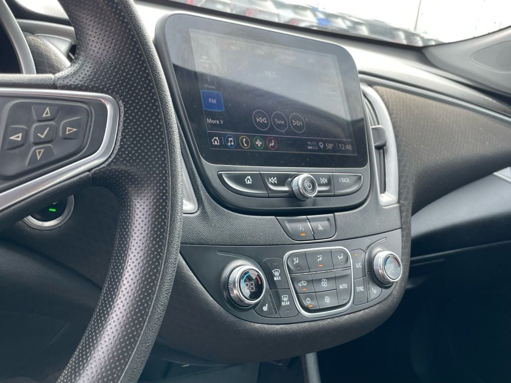 2022 Chevrolet Malibu LT