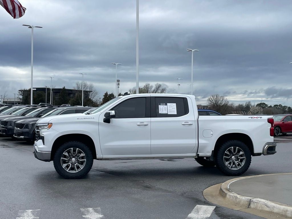 2024 Chevrolet Silverado 1500 LT LT1