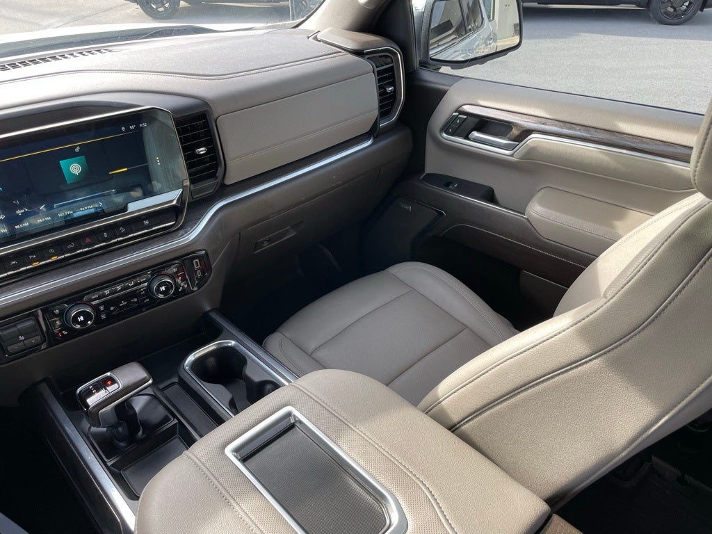 2022 Chevrolet Silverado 1500 LTZ - LIGHT INTERIOR / MEMORY SEATS