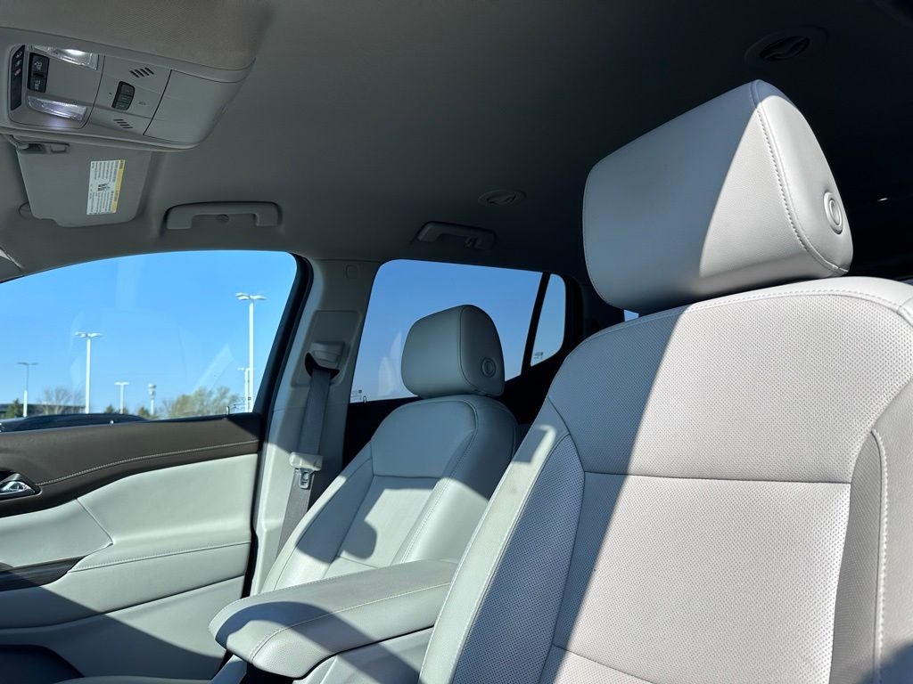 2020 GMC Acadia SLT - ONE OWNER / 7 PASSENGER