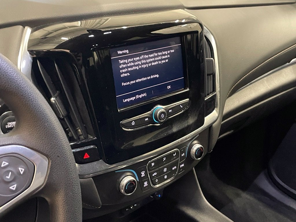 2021 Chevrolet Traverse LS - 1 OWNER / CLEAN CARFAX