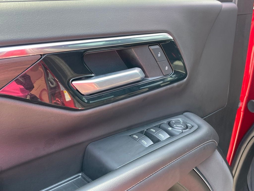 2025 Chevrolet Tahoe LS - MAX TRAILERING PKG / 2ND ROW BENCH