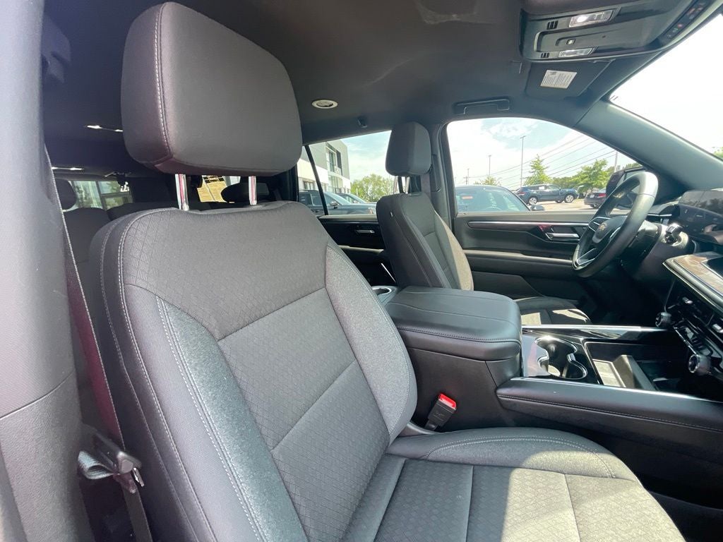 2025 Chevrolet Tahoe LS - MAX TRAILERING PKG / 2ND ROW BENCH
