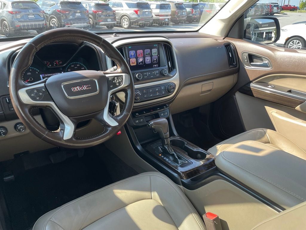 2017 GMC Canyon SLT - LOW MILEAGE / CLEAN CARFAX