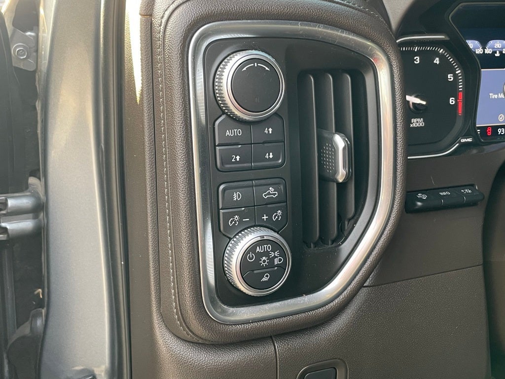 2019 GMC Sierra 1500 Denali - 4WD / CLEAN CARFAX / MOONROOF
