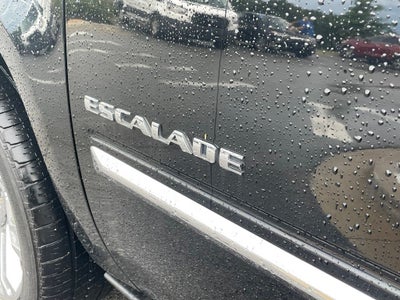 2011 Cadillac Escalade Platinum Edition