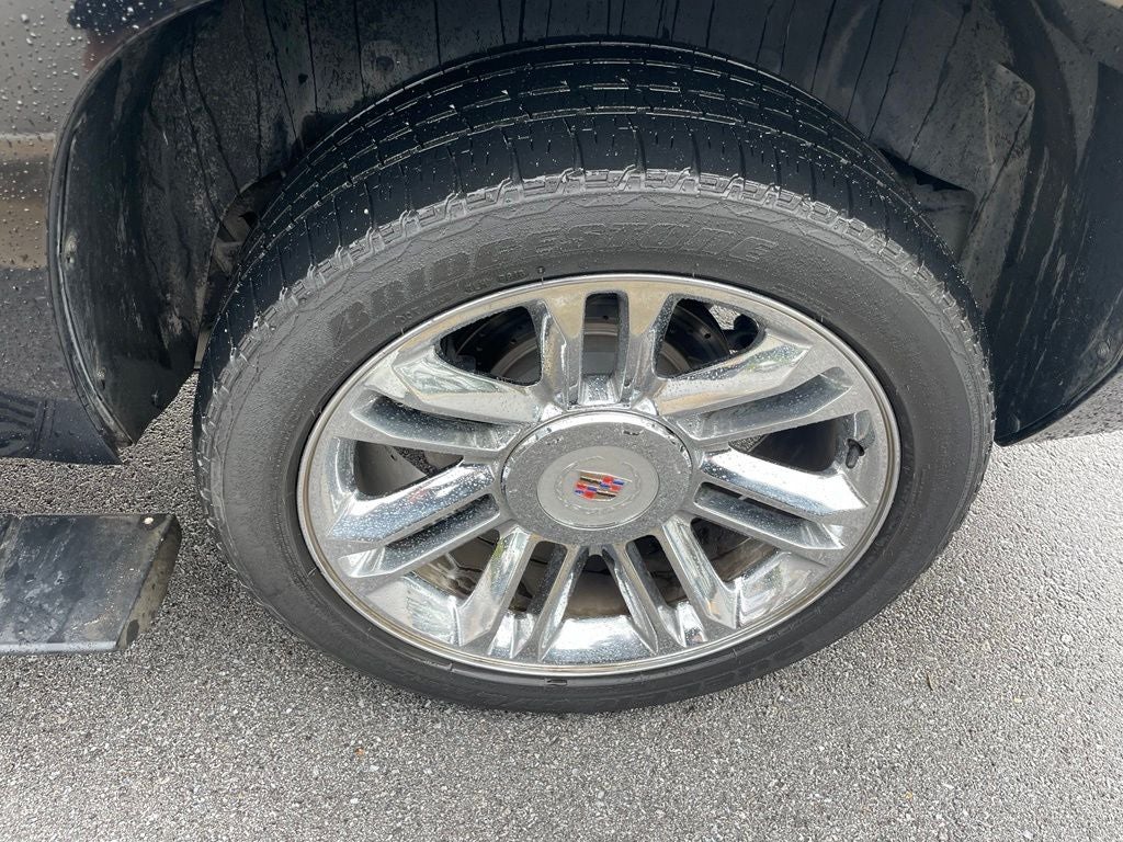 2011 Cadillac Escalade Platinum Edition
