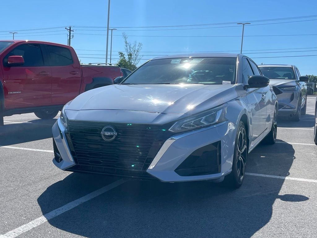 2023 Nissan Altima 2.5 SR