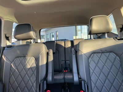 2024 Volkswagen Atlas 2.0T SEL Premium R-Line - MEMORY SEATS