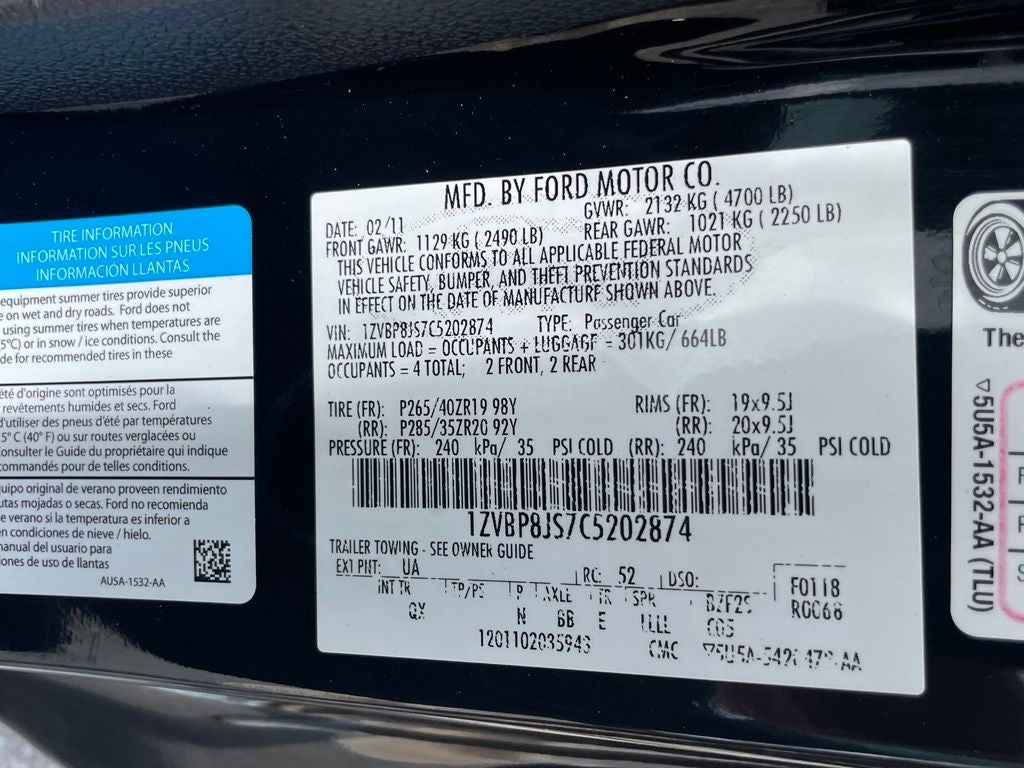 2012 Ford Mustang Shelby GT500 - SVT PERFORMANCE PKG / SHELBY RECARO SEATS