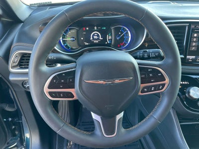 2023 Chrysler Pacifica Hybrid Pinnacle - 360 Surround–View Camera System