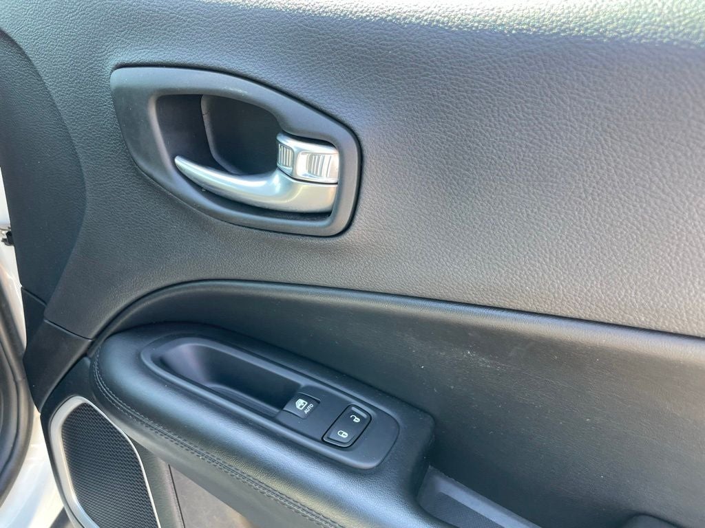 2018 Jeep Compass Altitude - REMOTE START / POWER DRIVER SEAT