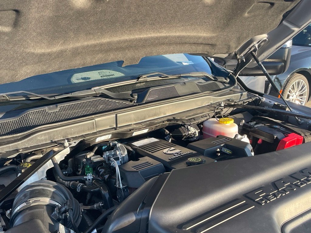 2024 RAM 2500 Tradesman - 6.7L CUMMINS / LOW MILEAGE