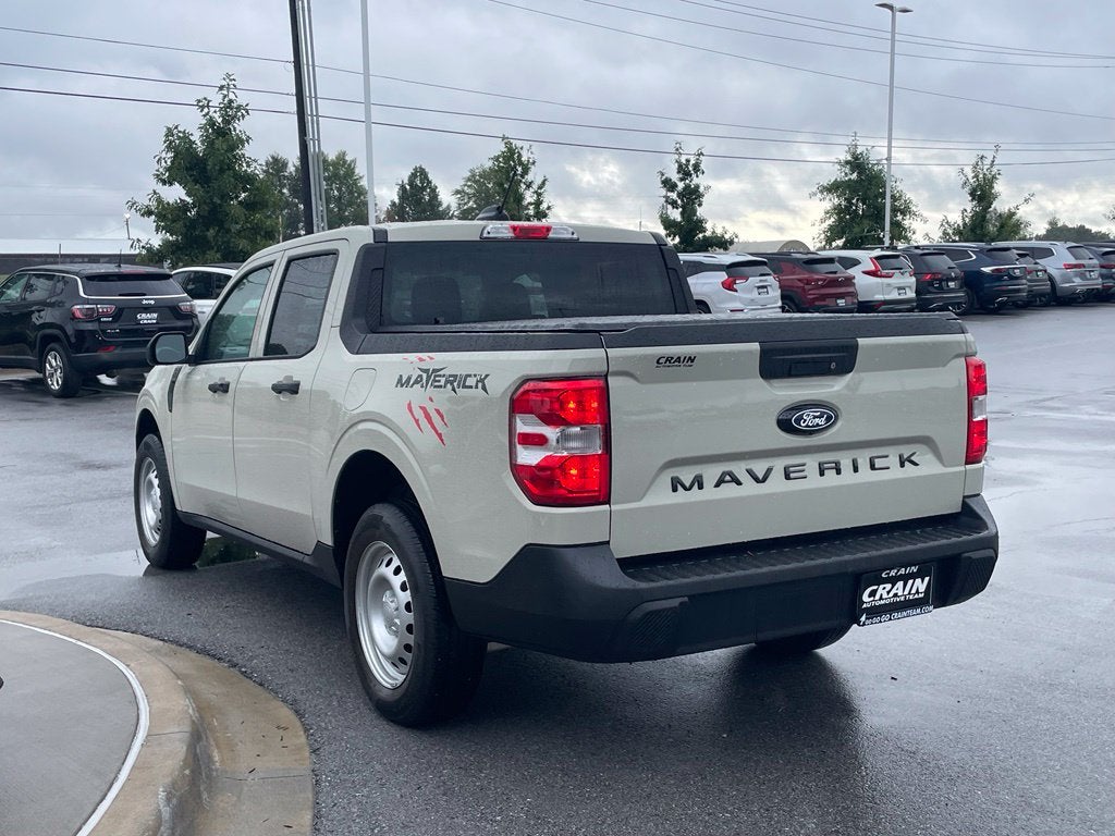 2025 Ford Maverick XL - AWD / 30 MPG
