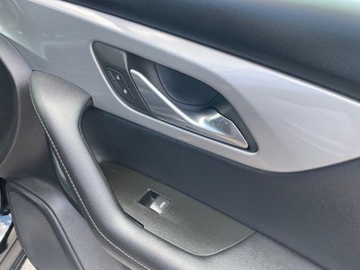 2025 Chevrolet Blazer LT - APPLE CARPLAY / POWER DRIVER SEAT