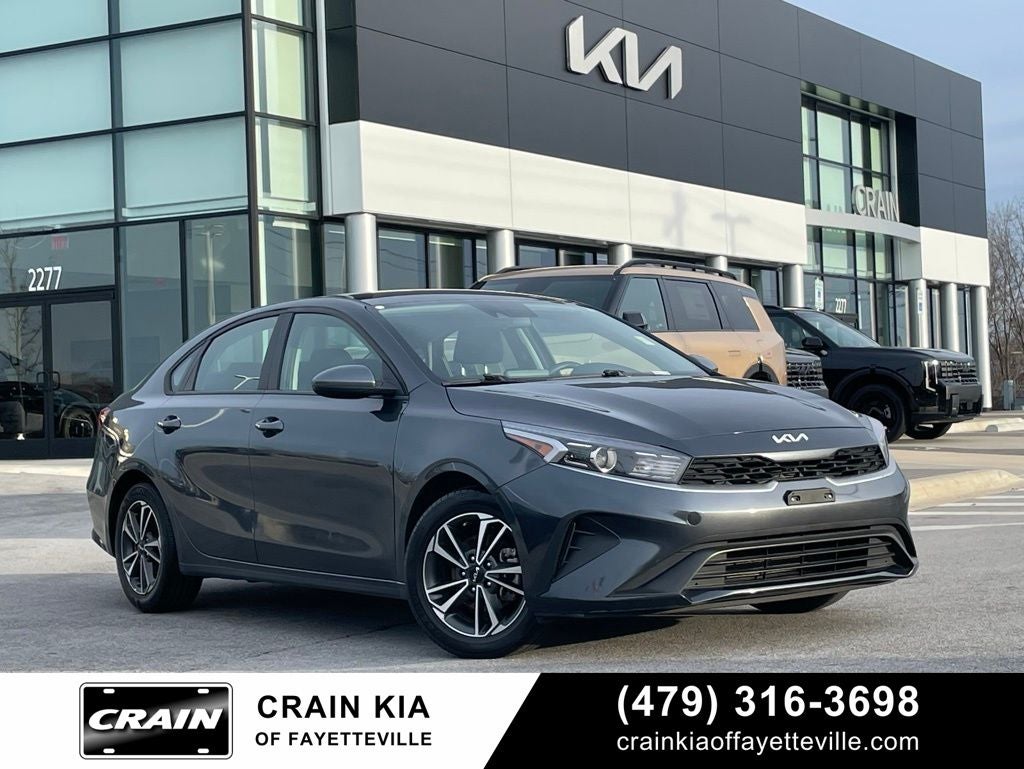 2023 Kia Forte LXS - KIA CERTIFIED / APPLE CARPLAY