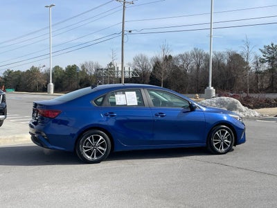 2024 Kia Forte LXS - KIA CERTIFIED / APPLE CARPLAY