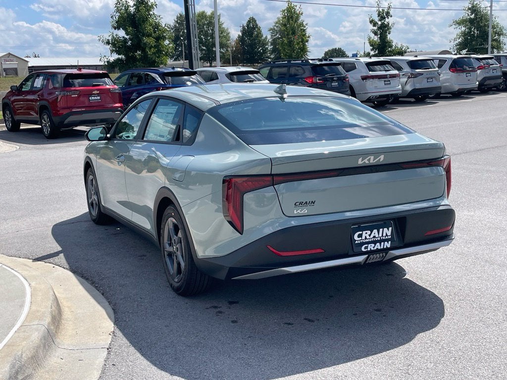 2026 Kia K4 LXS