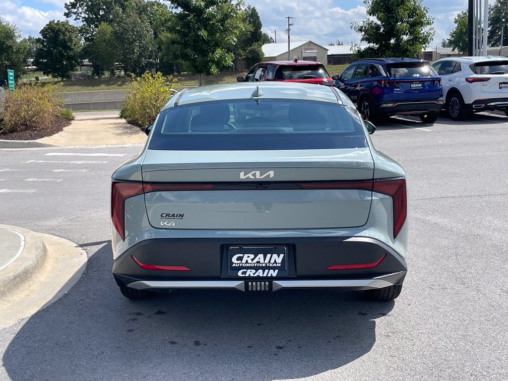 2026 Kia K4 LXS