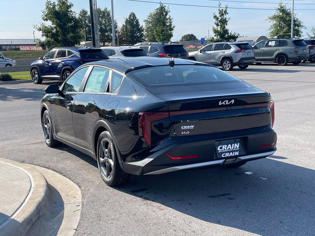 2026 Kia K4 LXS