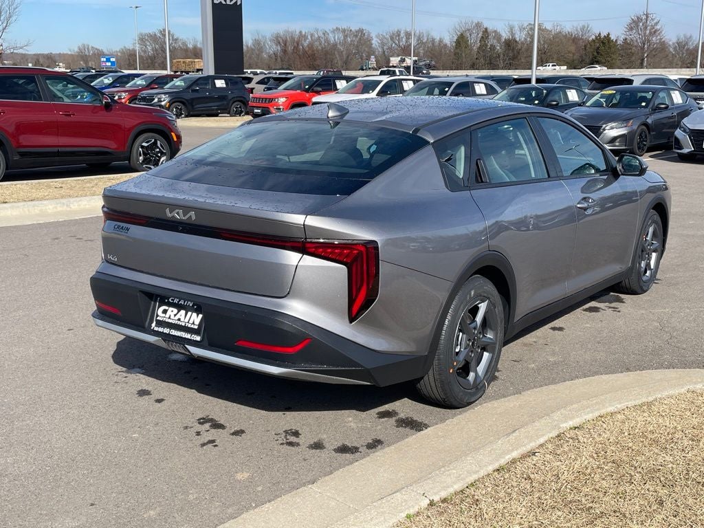 2026 Kia K4 LXS