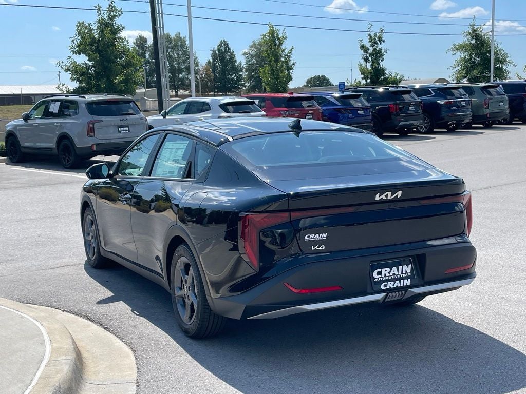 2026 Kia K4 LXS