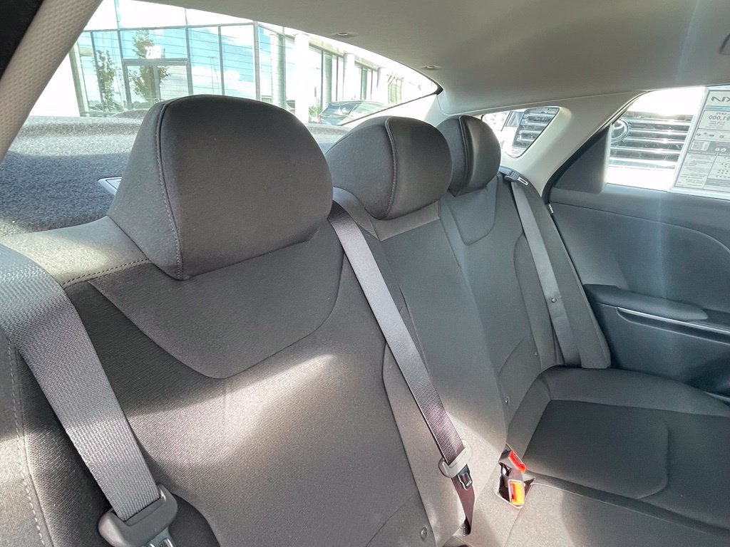 2027 Kia K4 LX