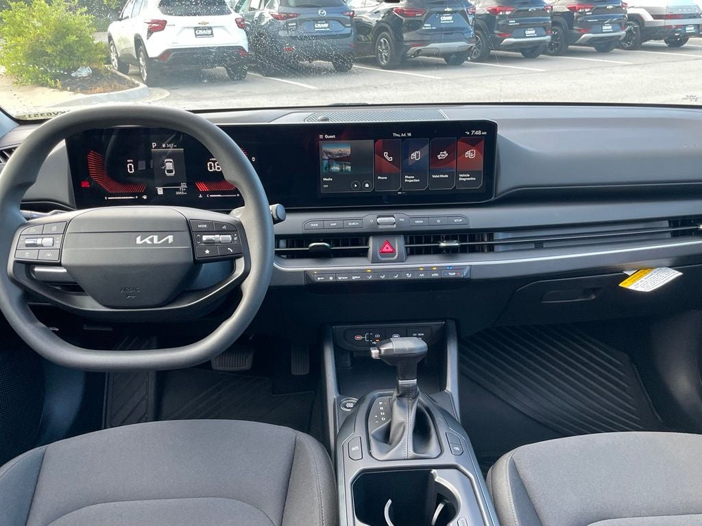 2026 Kia K4 LX