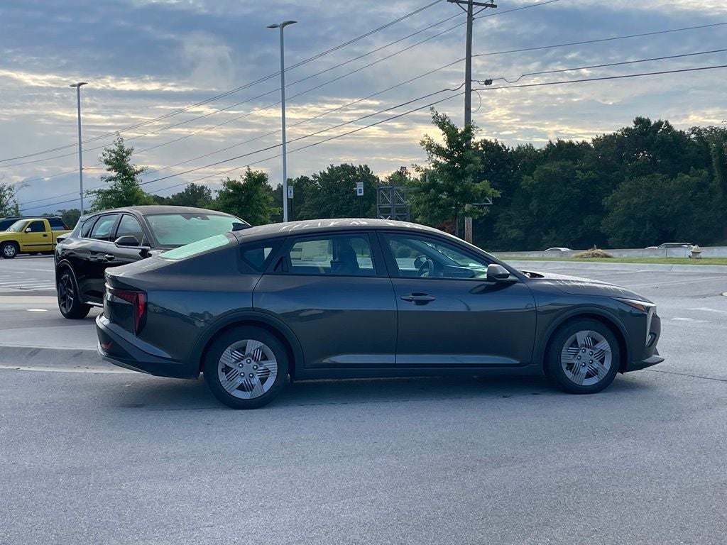 2026 Kia K4 LX