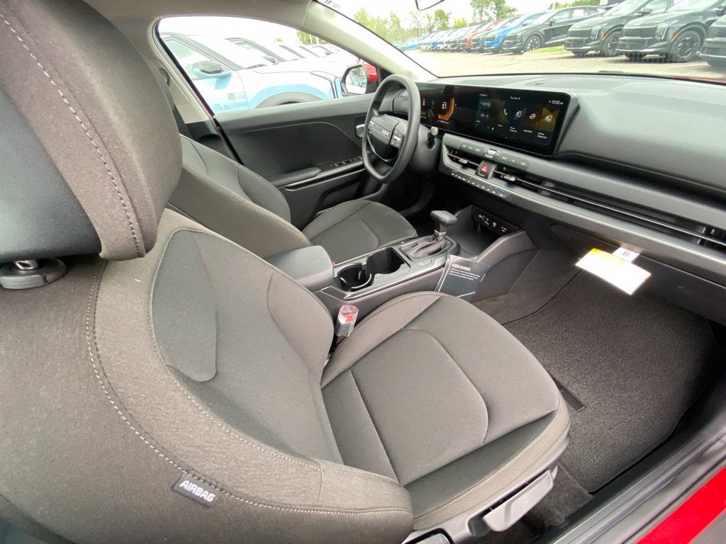 2027 Kia K4 LXS