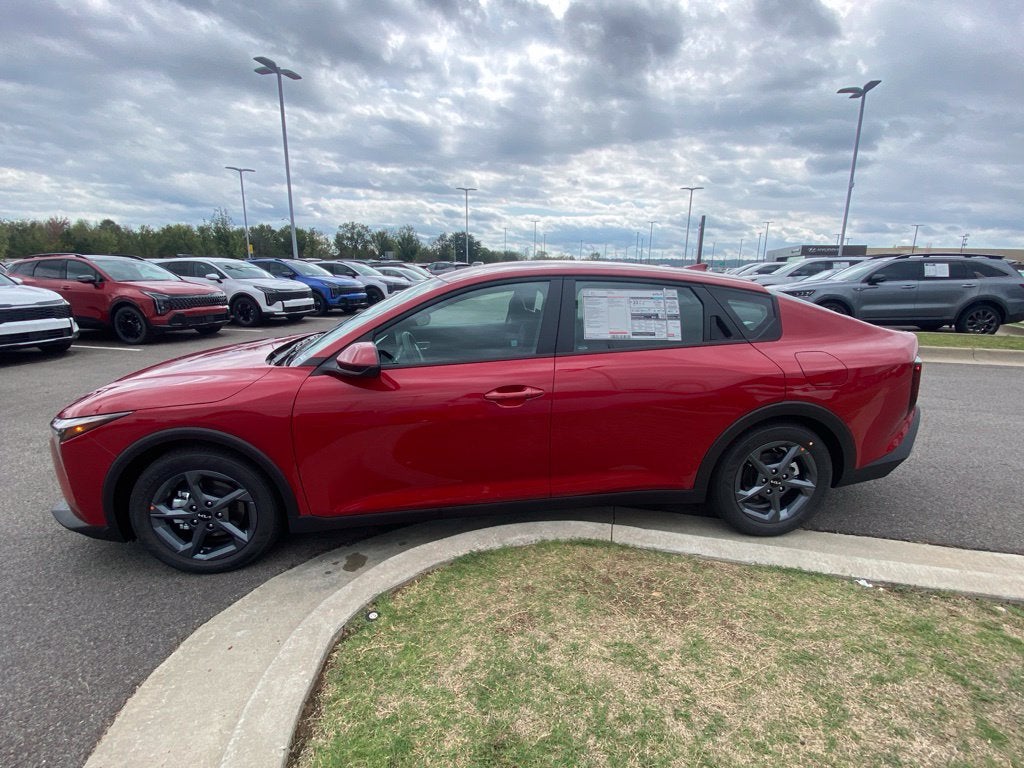 2027 Kia K4 LXS