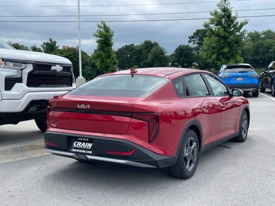 2026 Kia K4 LXS