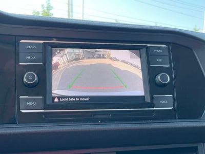 2024 Volkswagen Jetta 1.5T SE - 40 MPG / RAIN SENSING WIPERS