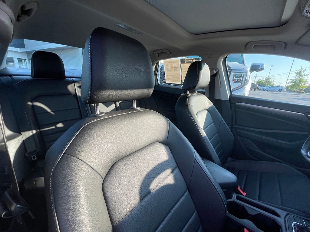 2024 Volkswagen Jetta 1.5T SE - 40 MPG / RAIN SENSING WIPERS