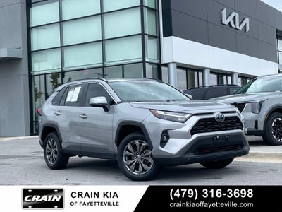 2022 Toyota RAV4 Hybrid XLE Premium - POWER LIFTGATE / APPLE CARPLAY
