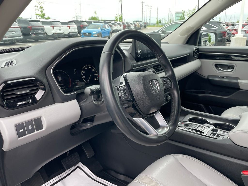 2025 Honda Pilot EX-L+ - LEATHER SEATS / WIRELESS CARPLAY
