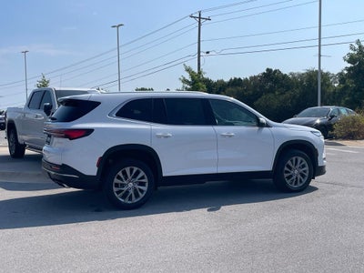 2025 Buick Enclave Preferred - AWD / 3RD ROW / BOSE SOUND