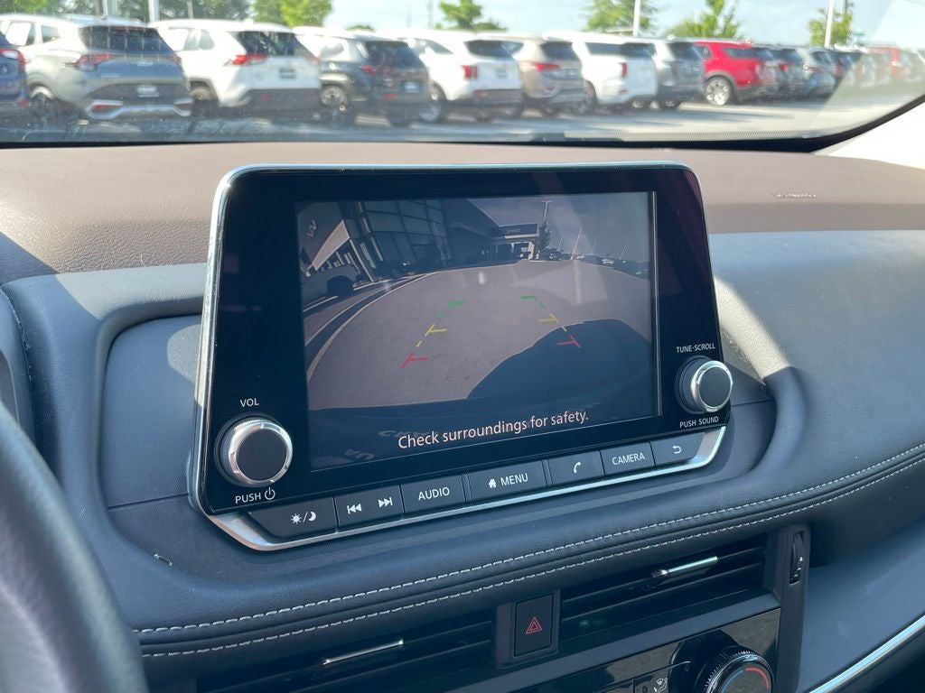 2021 Nissan Rogue S - 35 MPG / APPLE CARPLAY