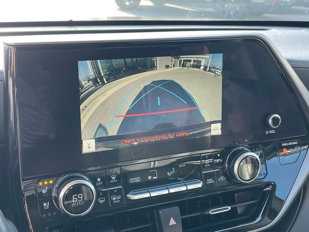 2023 Toyota Highlander Hybrid Limited - MOONROOF / VENTILATED SEATS