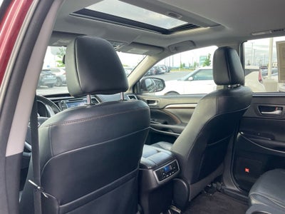 2016 Toyota Highlander Limited - VENTILATED SEATS / POWER LIFTGATE